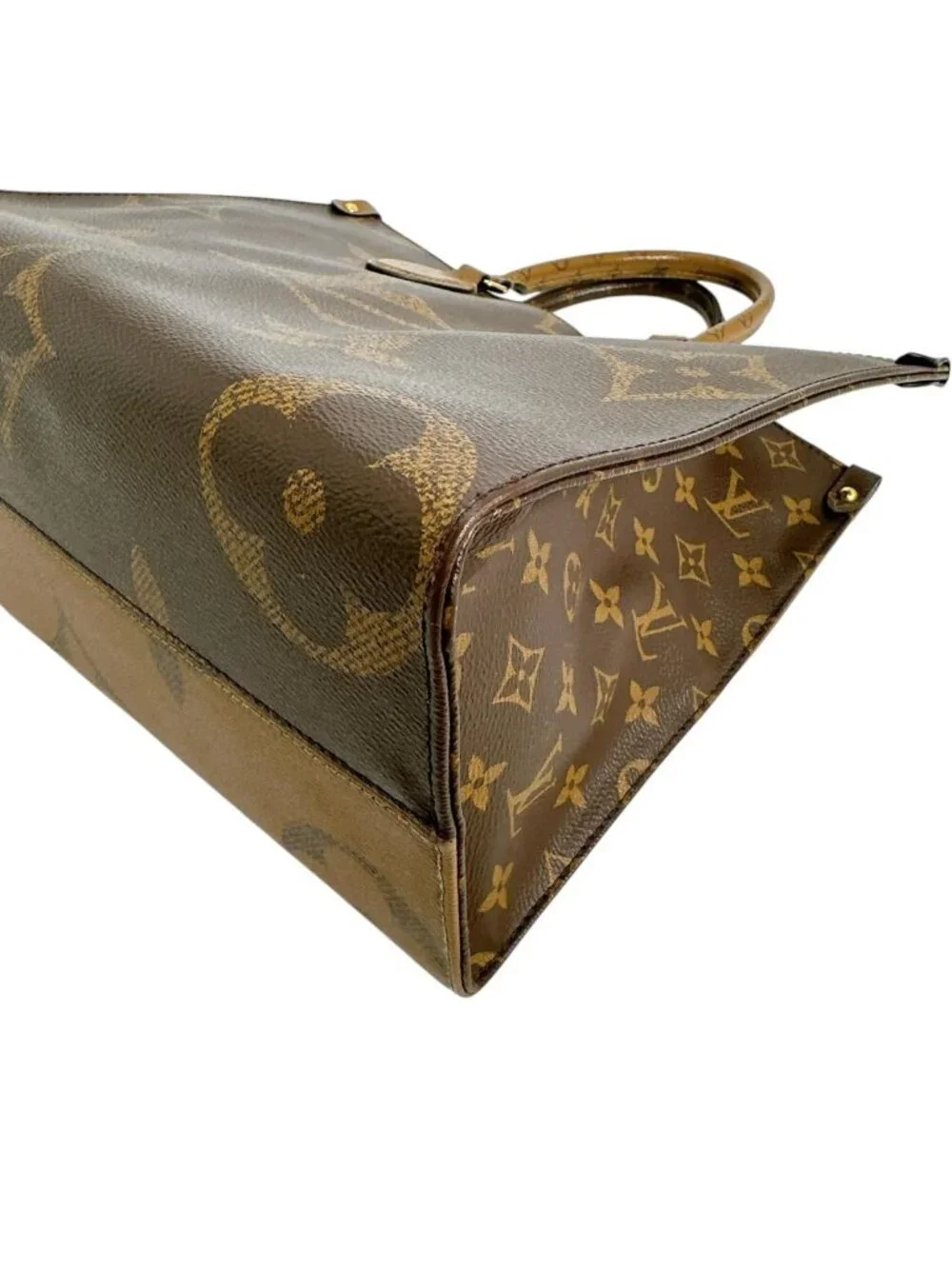 Louis Vuitton Monogram Giant Reverse Handbag On-the-go MM Tote Bag - Picture 6 of 15